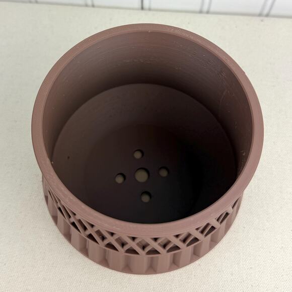 The Axon Planter, Indoor Flower Pot, Tabletop Planter, Layered Design - Picture 5 of 10